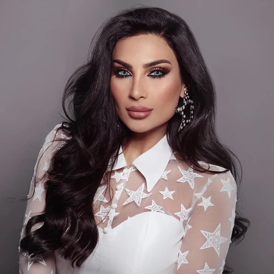 Viola Gray Contact Lenses