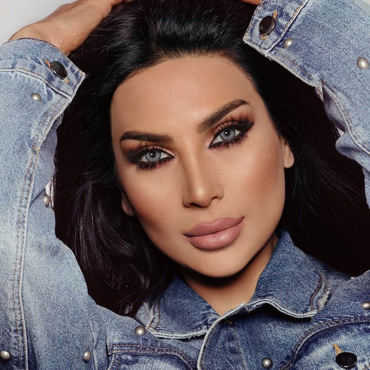 Contour Gray Contact Lenses